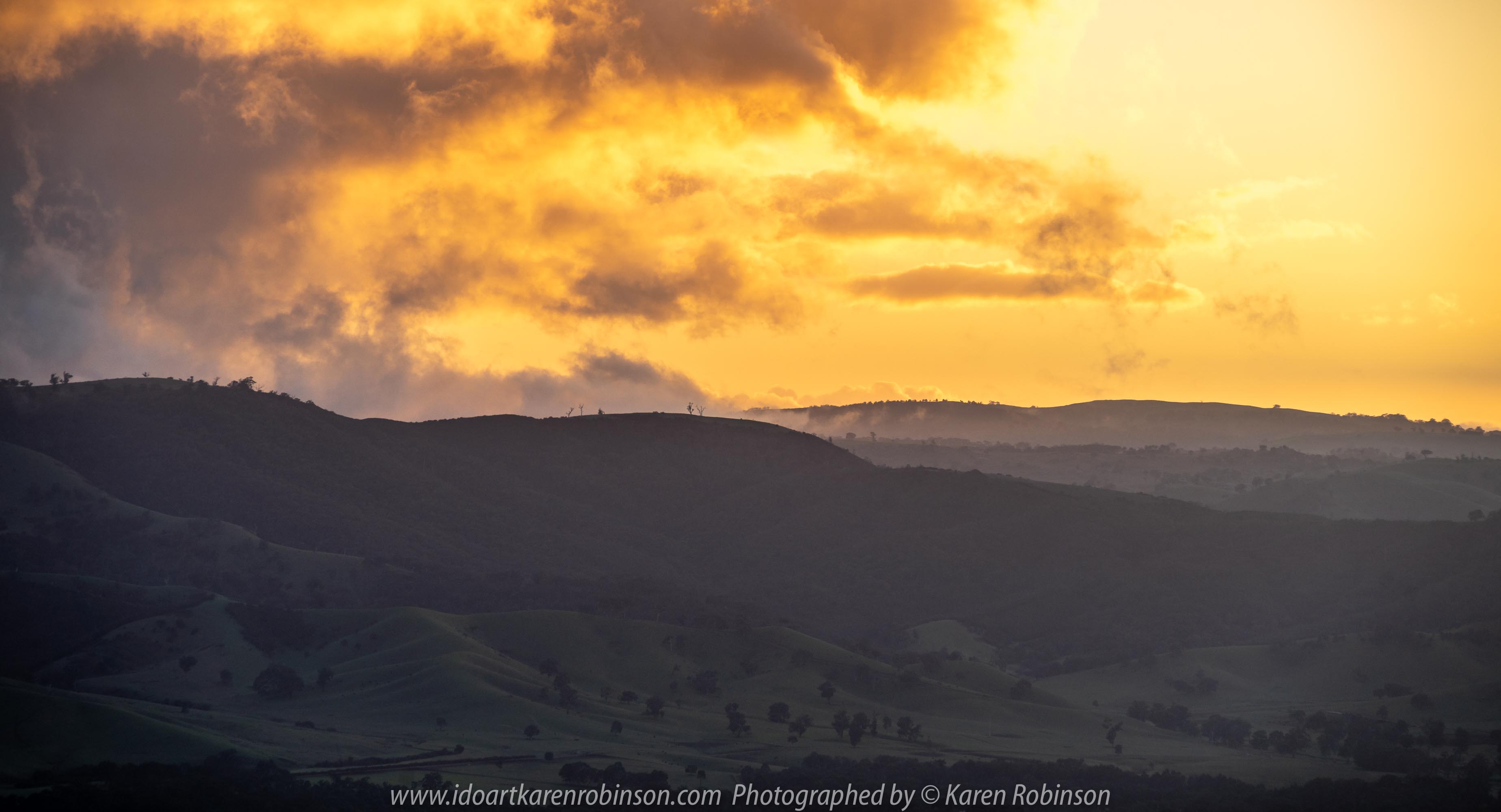 Australia 'Autumn Drive' Photographed by Karen Robinson May 2019 Comments: Early morning photography adventure to this region and finding beautiful morning sunrise panoramic views.